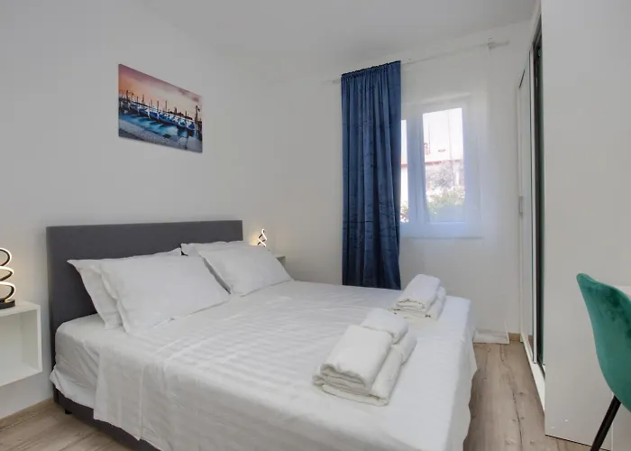 Apartment Mons Pula