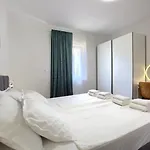 Mons 아파트 *