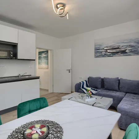 Apartment Mons *